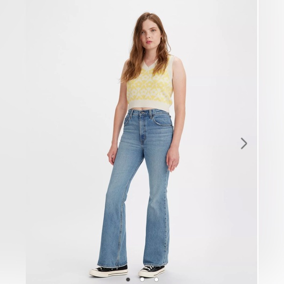 Levi’s Women's 70s High Flare Blue Jeans - Picture 1 of 7